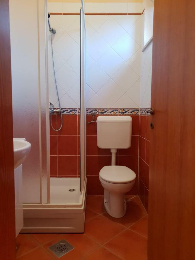 Levanda Apartment Pula Bagian luar foto