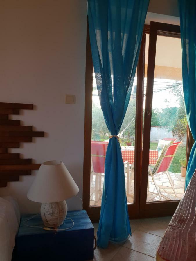 Levanda Apartment Pula Bagian luar foto